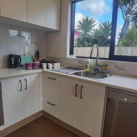 오클랜드 Henderson New House 빌라 외부 사진