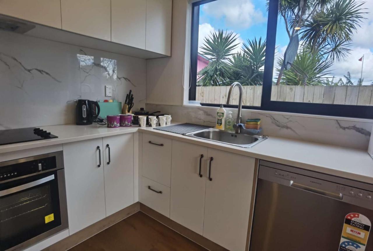 오클랜드 Henderson New House 빌라 외부 사진